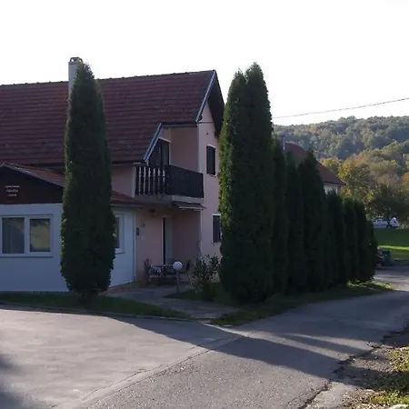 Apartman & Sobe Orhideja Smoljanac Extérieur photo
