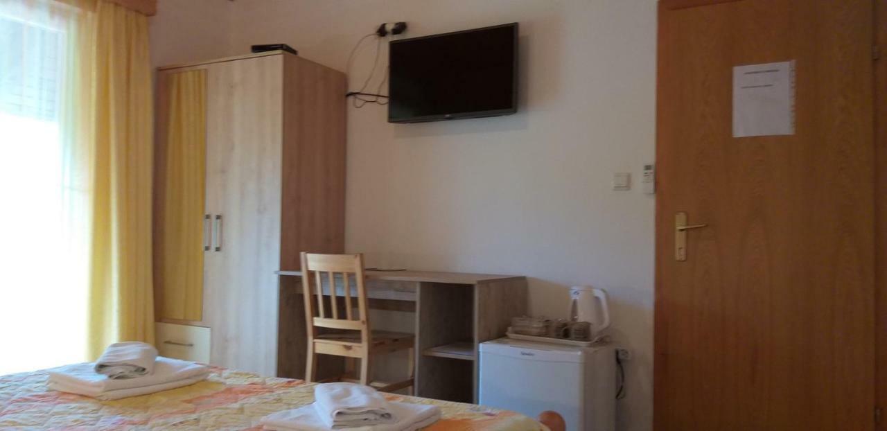 & Sobe Orhideja Apartment